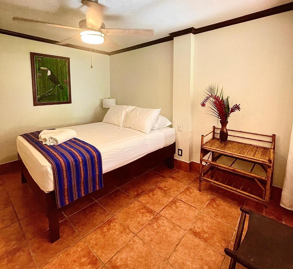 Rio Lindo Hotel Dominical Zewnętrze zdjęcie